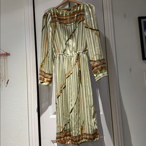 30% off 4 Item Bundle-Vintage dress